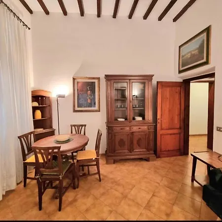 Piazza Della Passera In Apartment *
